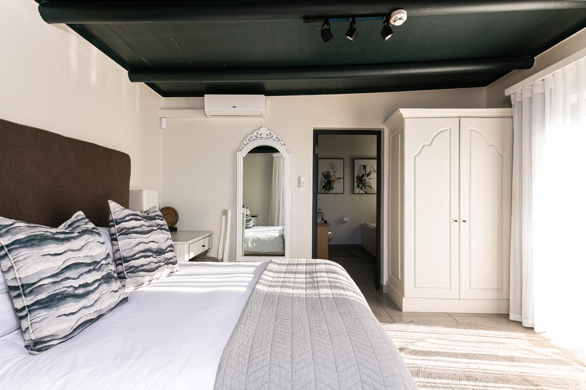 Abalone Hotel & Villas Патерностер Екстер'єр фото